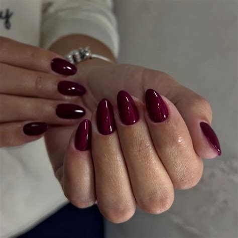 Wine Red Press On Nails Short Almond Fake Nails Full Cover