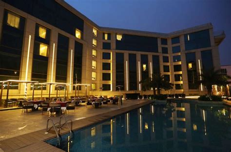 Pride Plaza Hotel Aerocity, Delhi | Banquet Hall | Wedding Lawn ...