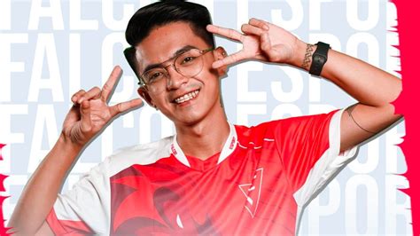 Coach Dale Set To Lead Myanmar S Falcon Esports One Esports