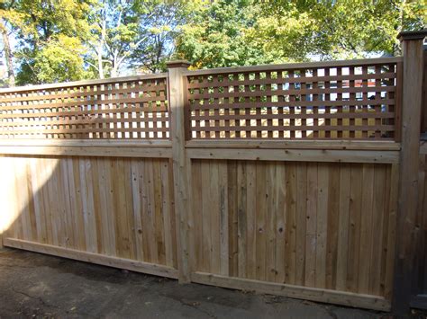 Reliable Fences Cedar Fence Privacy Fence Landscaping Fence With Lattice Top