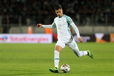 Mahmoud Bentayg Quitte Le Raja Voici Le Nouveau Club Du Marocain