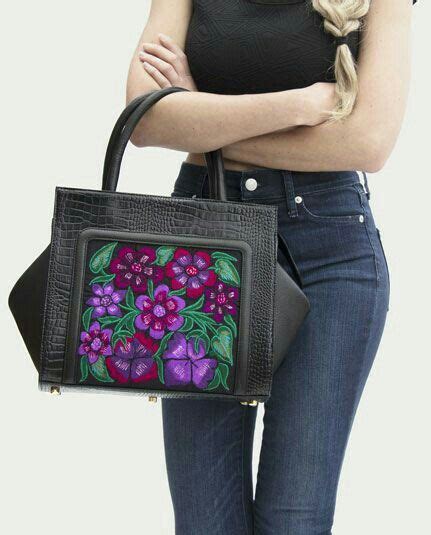 Pin De Manos Artisticas En Bolsos Artesanales Bolsos Cartera