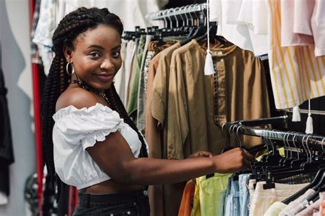 Feira De Roupas Em Goi Nia Qual A Melhor Qual Fica Perto Da Rodovi Ria