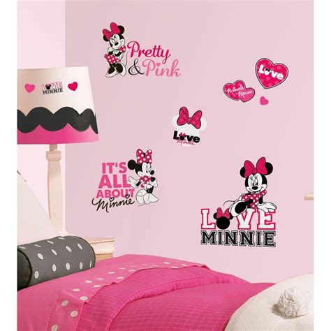 Roommates 10 In X 18 In Mickey And Friends Minnie Loves Pink 28