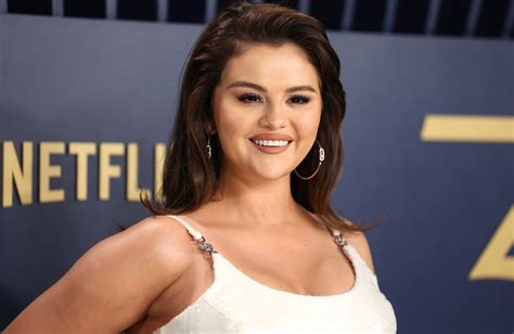 Selena Gomez Renoue Avec Cette Tendance Capillaire Des Ann Es Elle