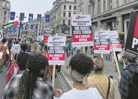 Tens Of Thousands March In London Against Slaughter London Socialist