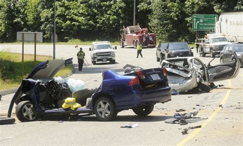 Photos Added Head On Crash Sends Three To Hospital Cloverdale Reporter