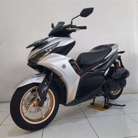 CASH CREDIT STOK TERBATAS YAMAHA AEROX S ABS TAHUN 2022 Motor Bekas