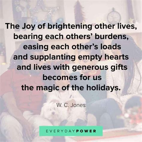 205 Happy Holidays Quotes to Celebrate Joy & Love