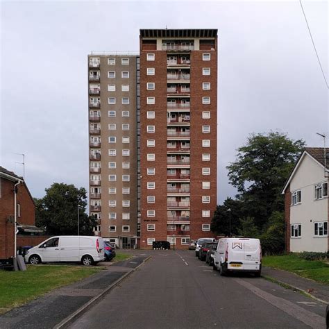 Eden Court The Crest Lillington A J Paxton Cc By Sa Geograph