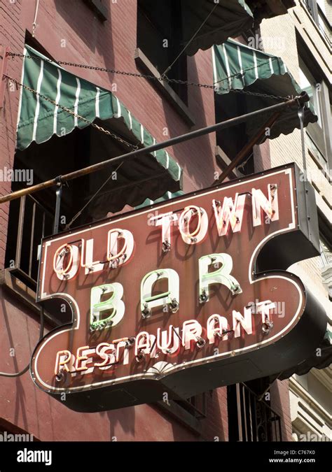 Old Bar New York City Hi Res Stock Photography And Images Alamy