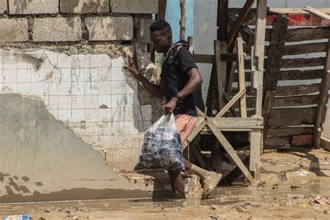 Užas na Haitiju Najmanje 15 ljudi poginulo u stravičnim poplavama