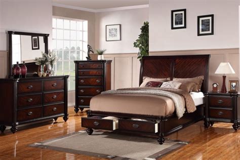 Classy Cherry Wood Bedroom Furniture Sets Exuding Calming Ambience ...