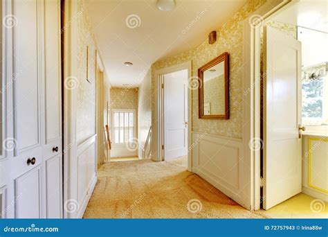 Old Classic American House Antique Interior With Wallpaper Royalty-Free Stock Photography ...