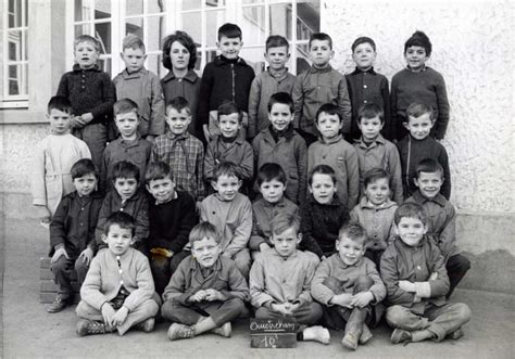 Photo de classe Cours préparatoire de 1964 ECOLE COMMUNALE Copains d