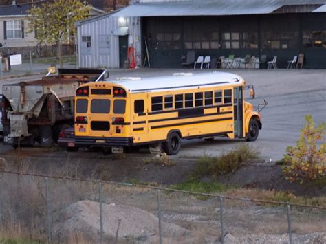 Cabell County Schools 685 3 Bus Lot Barboursville Wv Flickr