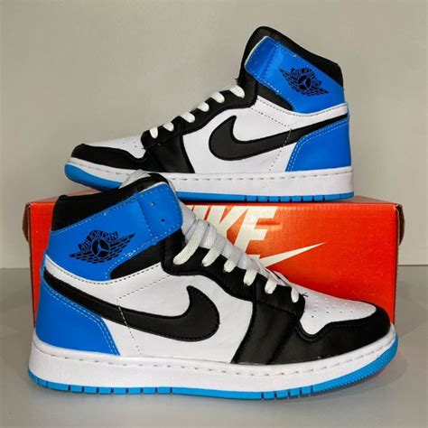 T Nis Bota Cano Alto Masculino Air Jordan Azul E Diversas Outras