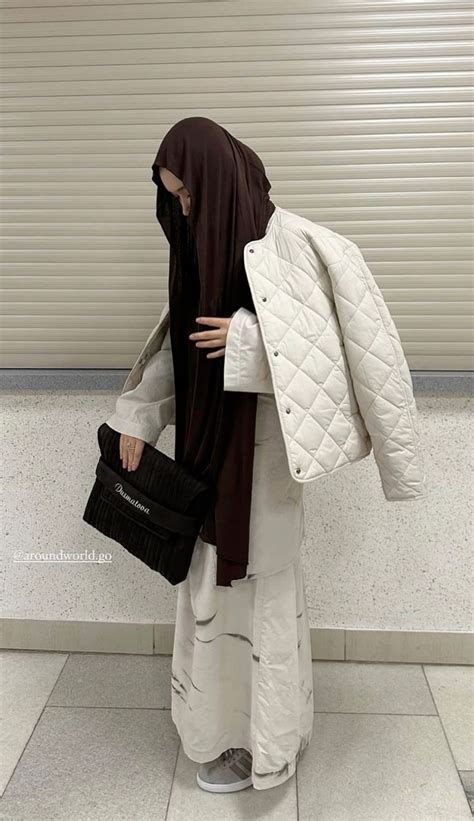 Pin by А К on Модные стили in 2024 Muslimah fashion casual Modest