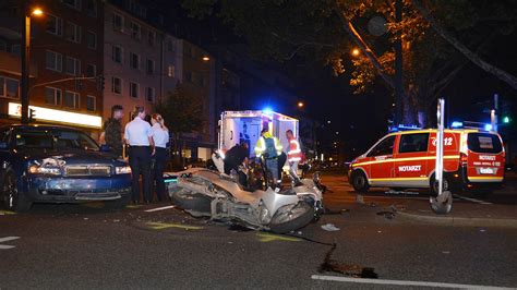 J Hriger Wird Bei Unfall Mit Roller Schwer Verletzt