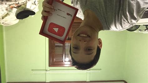 Ganhei Uma Placa Do Youtube De Inscritos Youtube