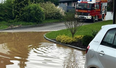 Unwetter Setzt Keller Im Landkreis Cham Unter Wasser Und Flutet Stra En