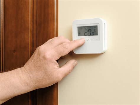 How To Change The Battery In A Honeywell Thermostat