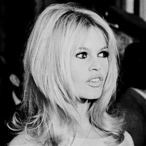 Brigitte Bardots 11 Most Iconic Hairstyles Brigitte Bardot Hair