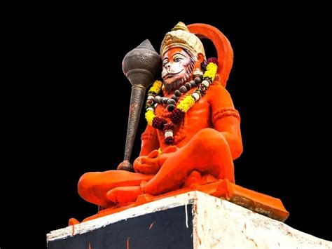 Hanuman Janmotsav 2024 हनुमान जन्मोत्सव पर विधि विधान से करें यह उपाय मिट जाएगा मंगल दोष का