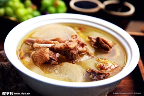 酸萝卜老鸭汤摄影图传统美食餐饮美食摄影图库昵图网