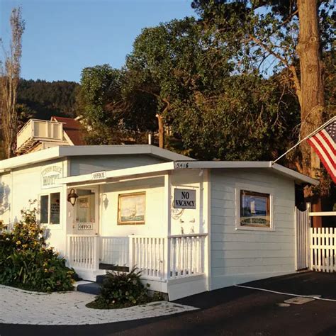 Stinson Beach Motel, Stinson Beach, CA - California Beaches