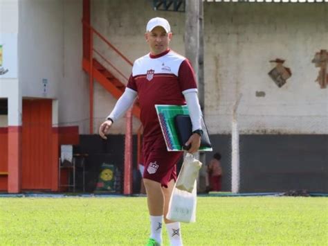 Novo técnico do Ipatinga Gustavo Brancão quer montar time intenso