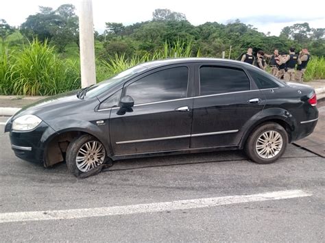 Homem é Preso Suspeito De Assaltar Motorista De Aplicativo Na Grande Bh