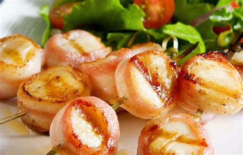 Brochettes De Saint Jacques Pan Es Au Lard Recette De Brochettes De