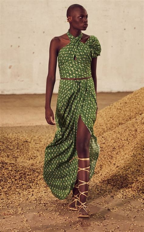 Women S Johanna Ortiz Pre Fall 2025 Collection Moda Operandi