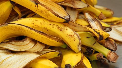 Can Banana Peel Facials Reduce Wrinkles?