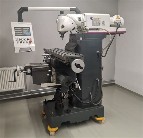 Universal Milling Machine OPTIMILL MT 100 SCG Machines