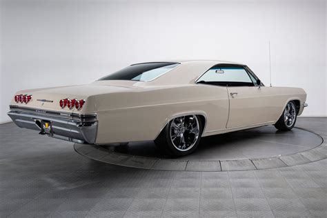 This 1965 Chevy Impala Ss Combines Restomod Beauty With Ls2 V8 Brawn