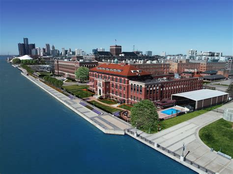 Real Estate Insider Roberts Riverwalk Hotel In Detroit Becomes