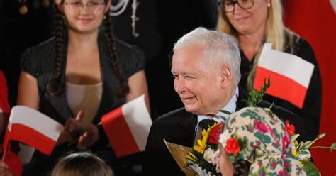 Kaczyński Ja w Wyborczej czytam tylko nekrologi Cała sala wybuchła