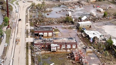 Asheville Nc Flooding See Helene Devastation In Videos Photos