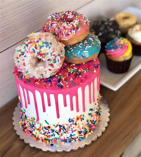 Donut Drip Cake Hapa Cupcakes And Bakery Orange County Ca Hapa Bakery