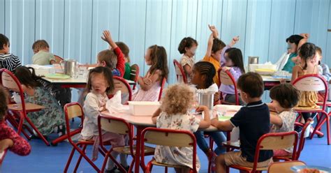 Quels sont les menus des cantines scolaires à Besançon des 15 et 16 mai