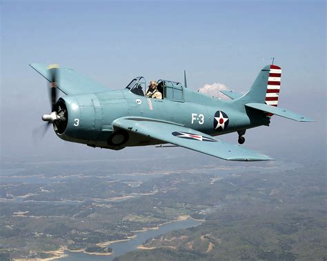 Asisbiz Airworthy Warbird F4f 4 Wildcat Depicting Vf 3 White F3 02