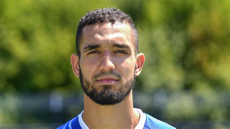 Ex Schalke Kicker Nabil Bentaleb Erleidet Herzstillstand