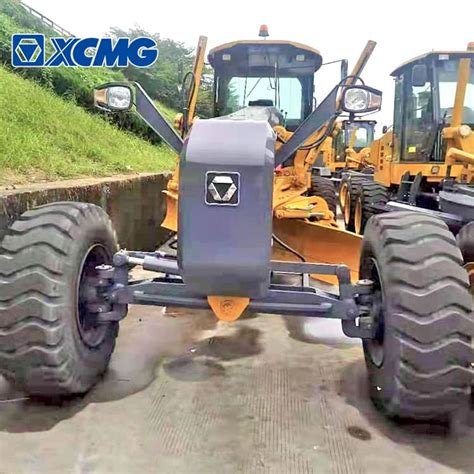 XCMG Offical Used 140H Motor Grader GR1805 Road Machine MACHMALL