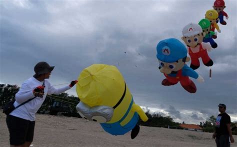 Festival Layang Layang Internasional Di Pantai Mertasari Bali 0 Foto