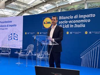 Lidl Silvestri Presidente Lidl Italia Collaboratori Al Centro Del