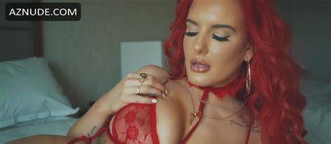 JUSTINA VALENTINE Nude AZNude
