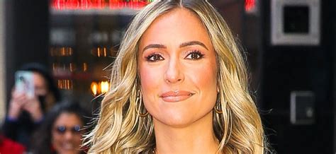 Kristin Cavallari In Bedroom Bikini Shows Off Her Pretty Sweet Tan