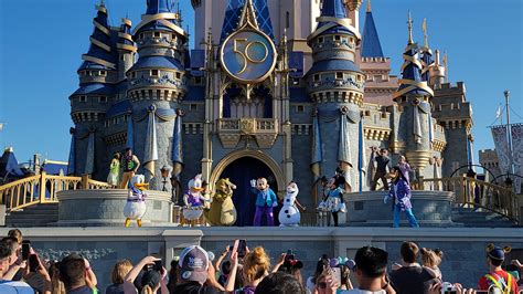 Video Let The Magic Begin Magic Kingdom Welcome Show Removes Th